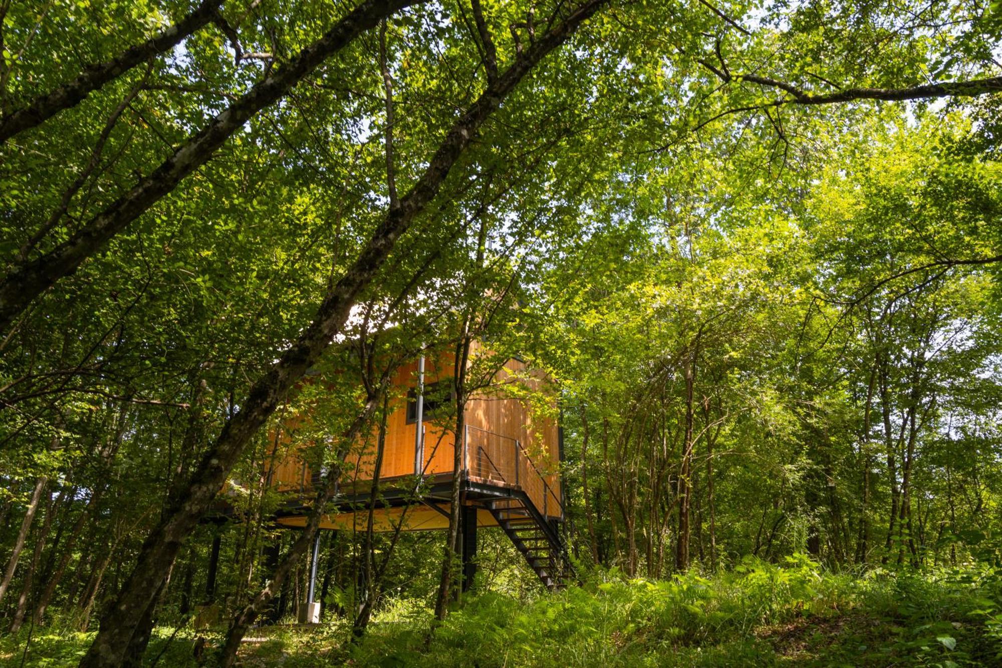 Tree Elements Treehouse Retreat Appartement Slunj Buitenkant foto