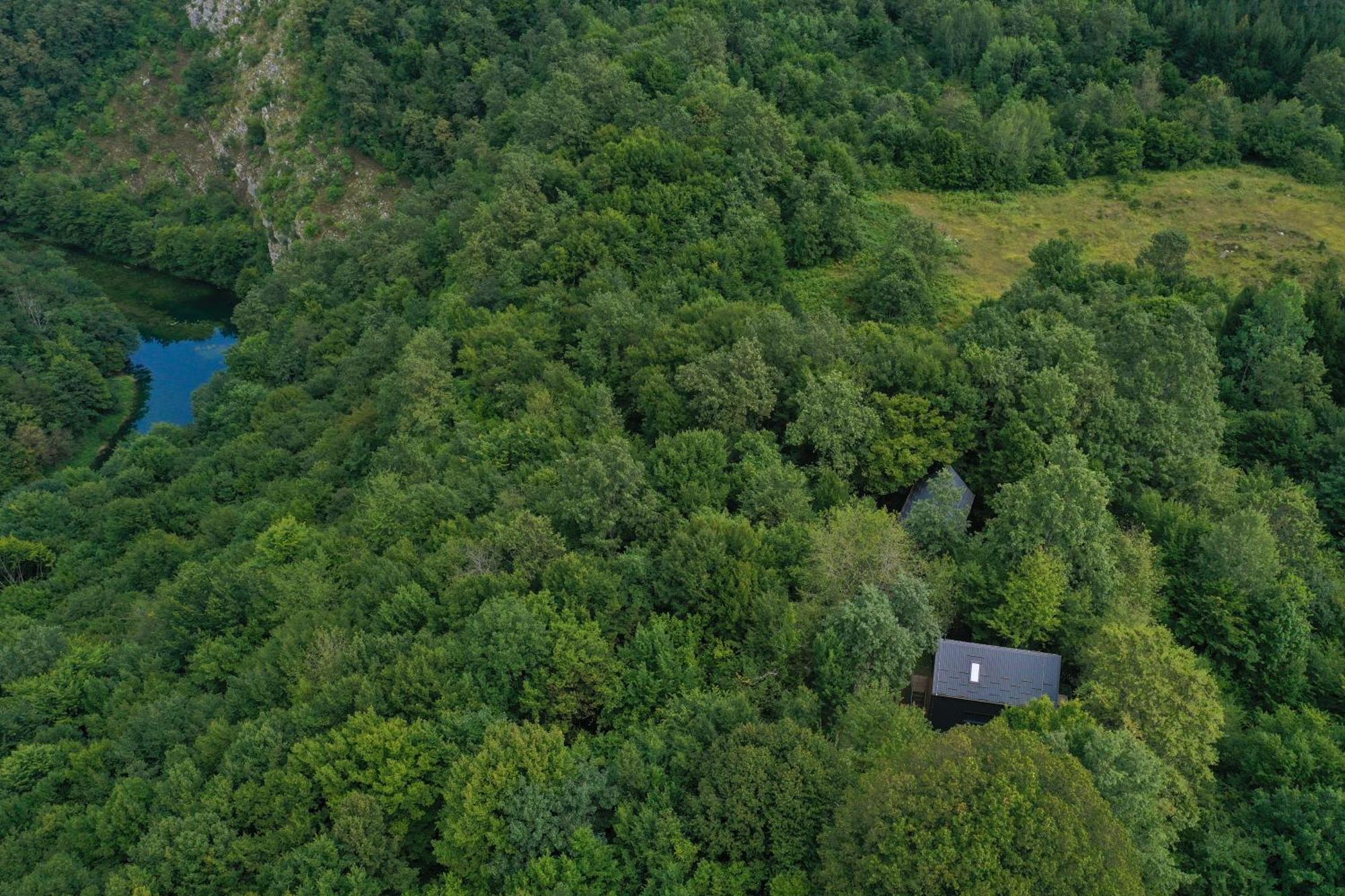 Tree Elements Treehouse Retreat Appartement Slunj Buitenkant foto