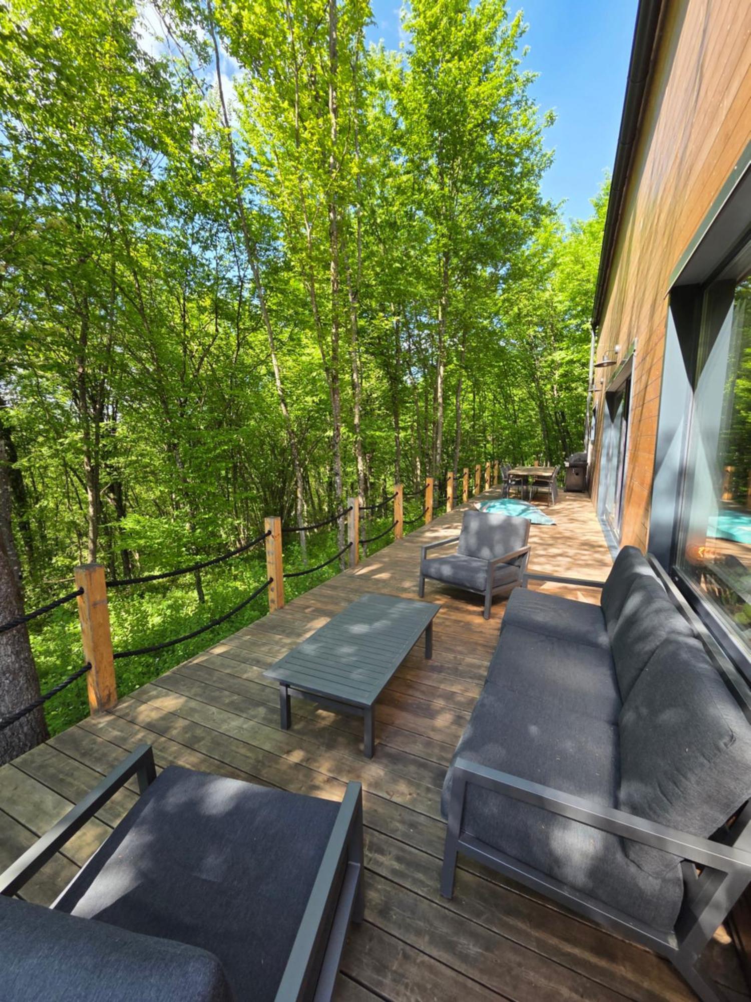 Tree Elements Treehouse Retreat Appartement Slunj Buitenkant foto