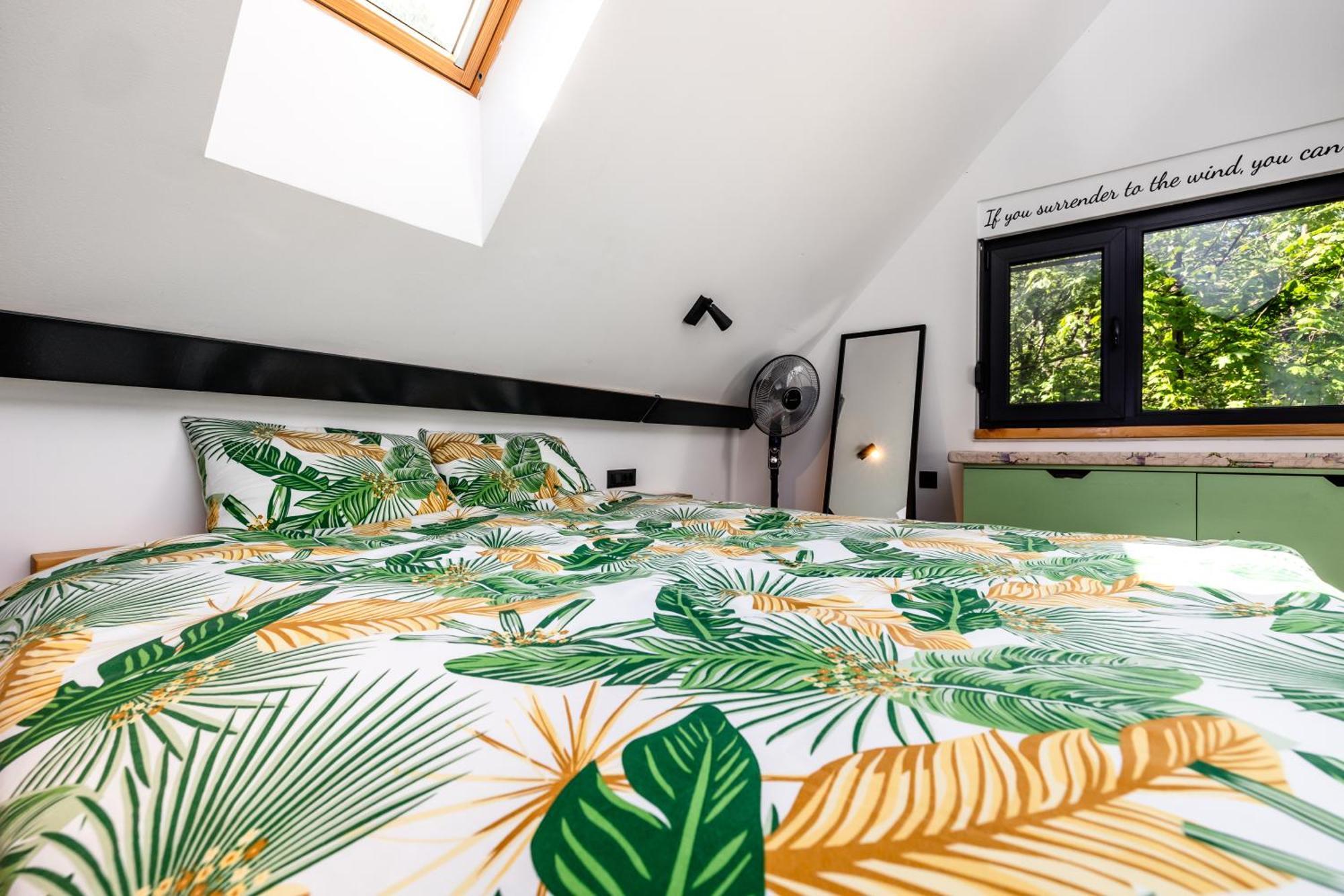 Tree Elements Treehouse Retreat Appartement Slunj Buitenkant foto